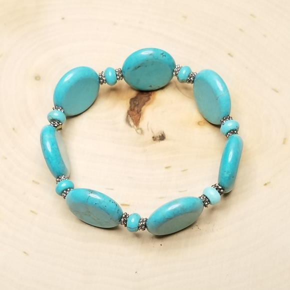 Southwest Blue Faux Turquoise Disc Bead Bracelet - Picture 3 of 5
